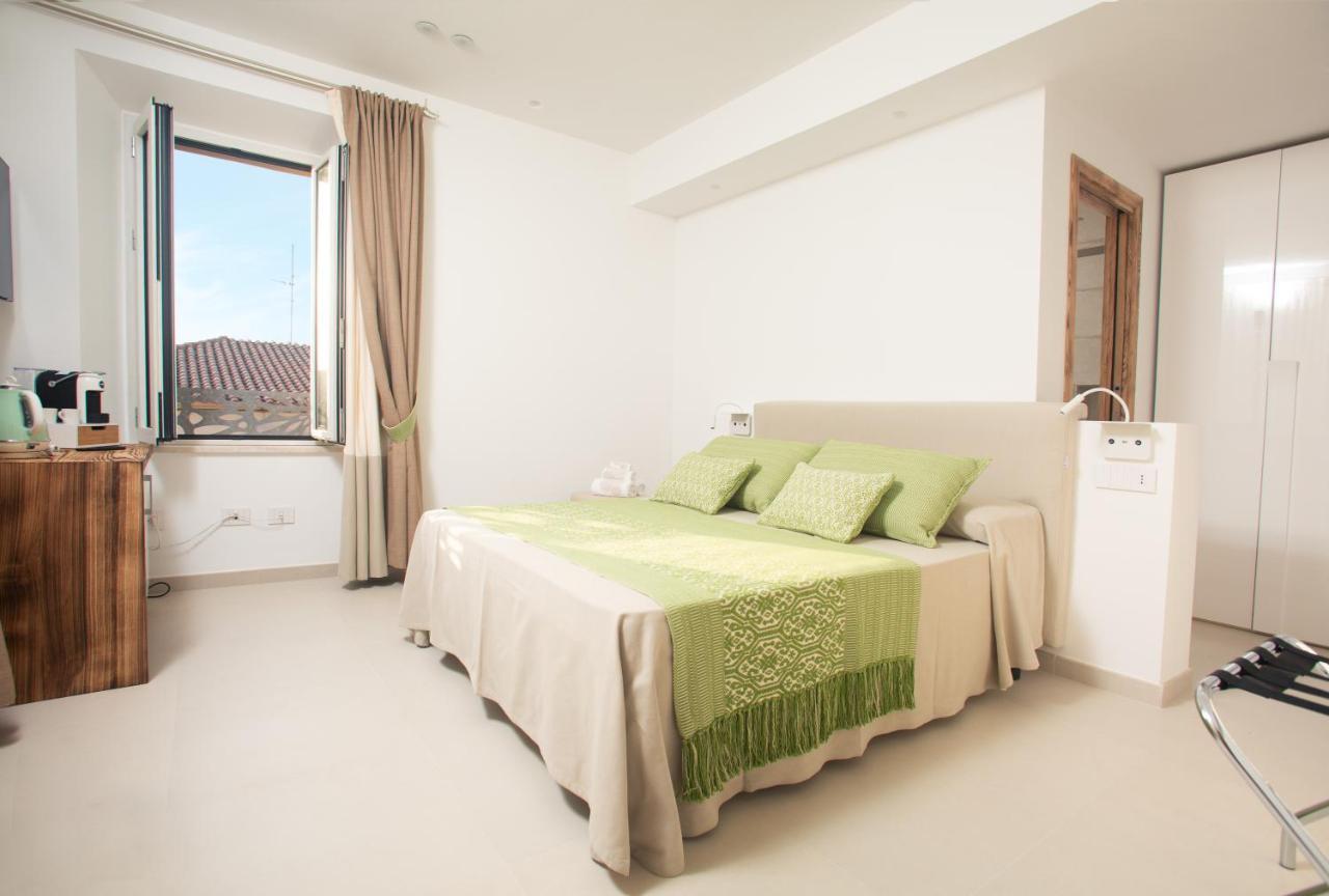 Assaje' Luxury Rooms Santa Teresa Gallura Buitenkant foto